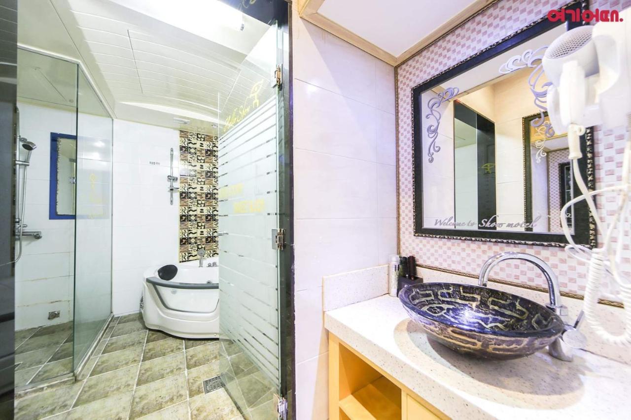 Show Hotel Haeundae Пусан Экстерьер фото