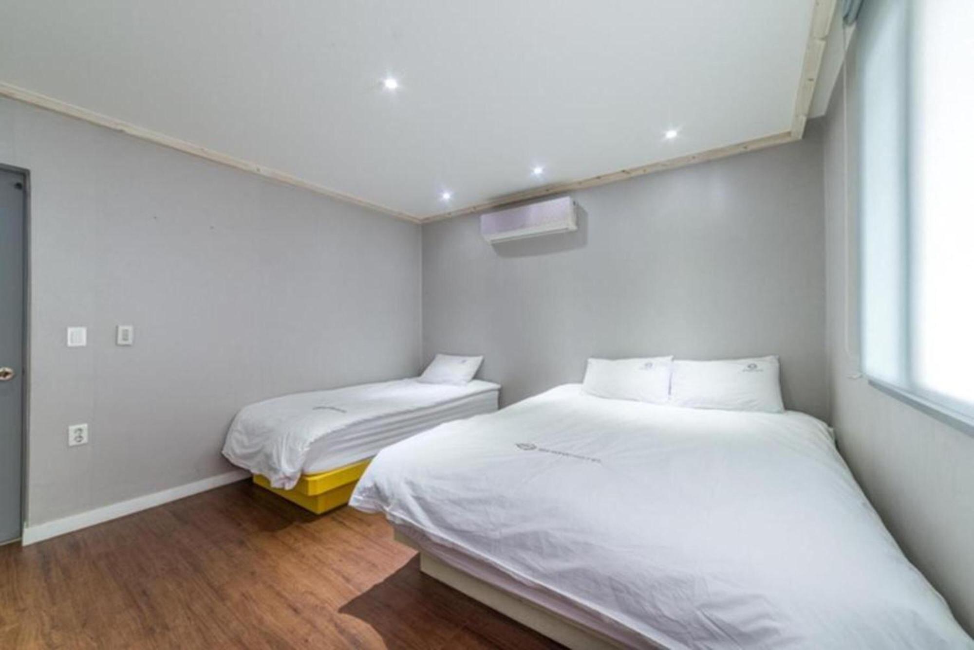 Show Hotel Haeundae Пусан Экстерьер фото